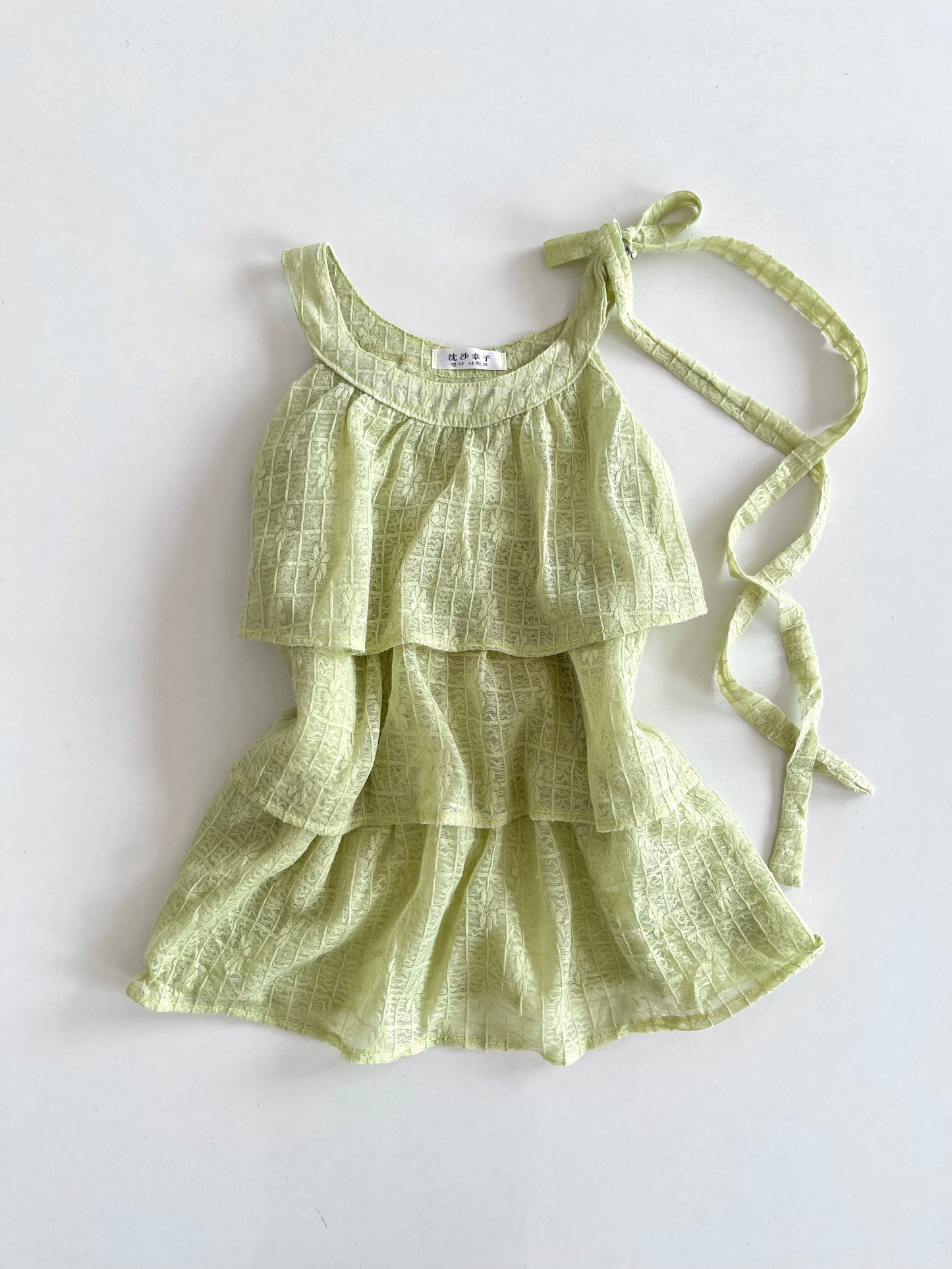 Vintage Ruffle Top-Bust 36 to 38