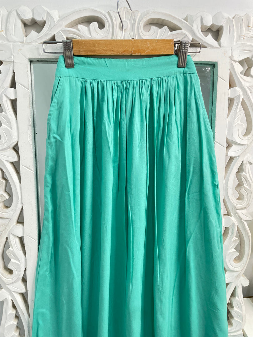 Skirt-Waist 28 to 30