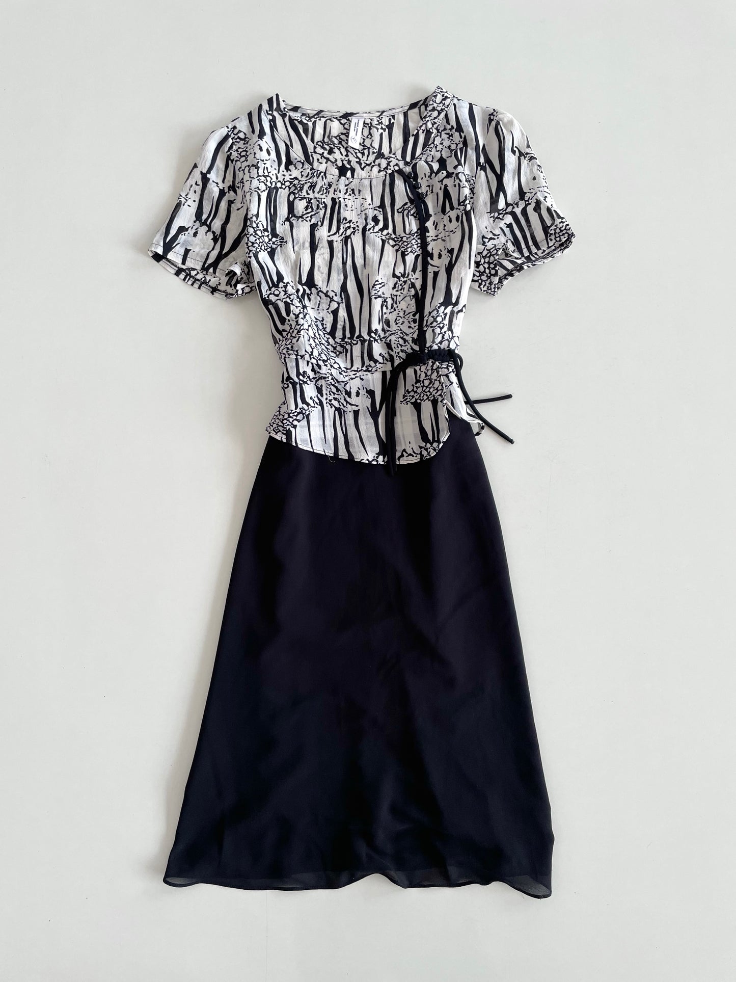 Vintage Dress-Bust 36