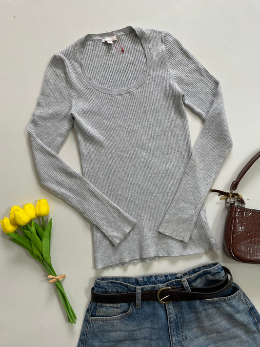 Gap Authentic Ice Grey Pre Winter Top - Bust 32 to 36