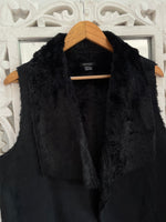 Load image into Gallery viewer, Esmara Fur Jacket-Bust 42