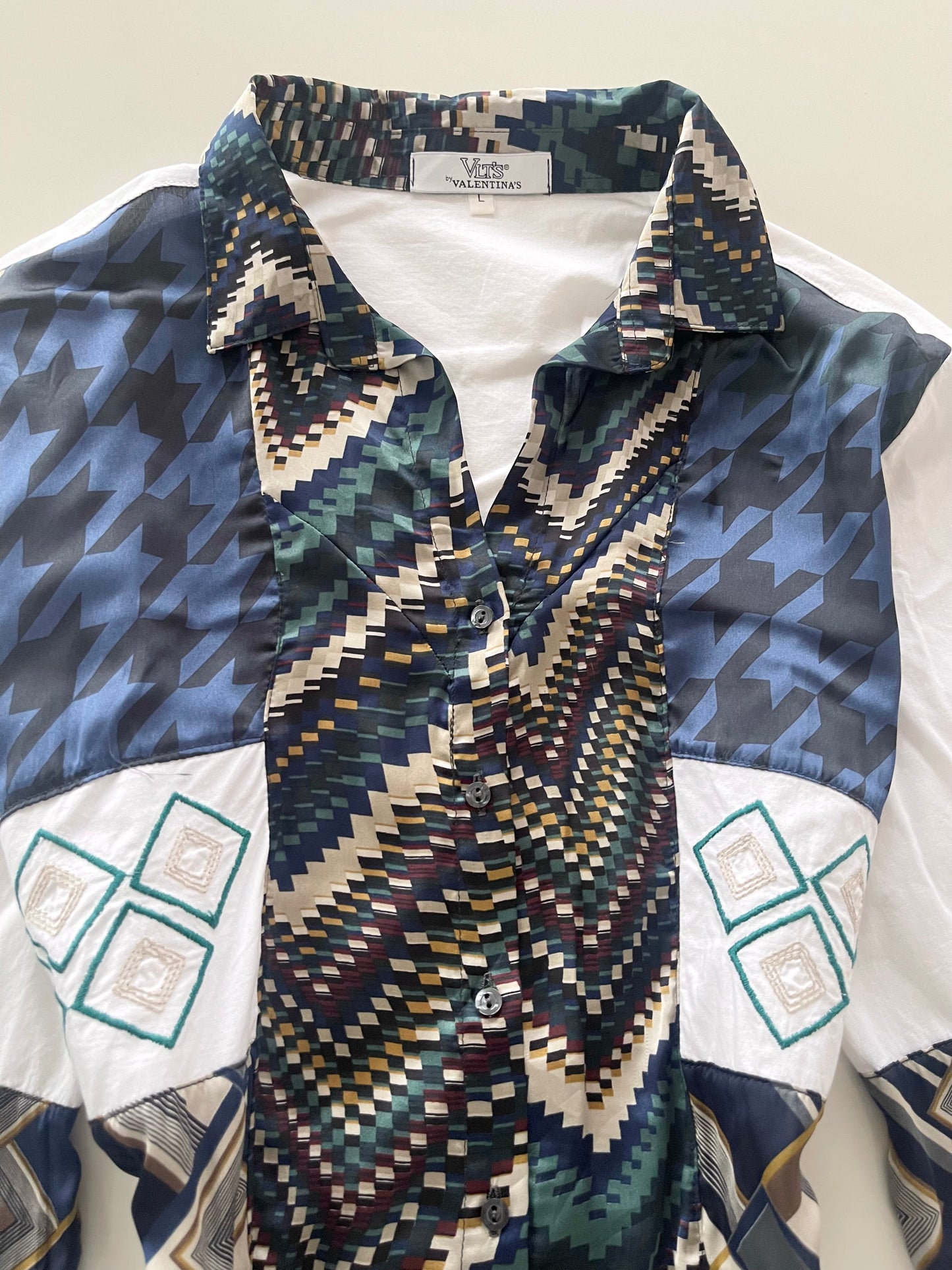 Valentina’s Vintage Shirt-Bust 42