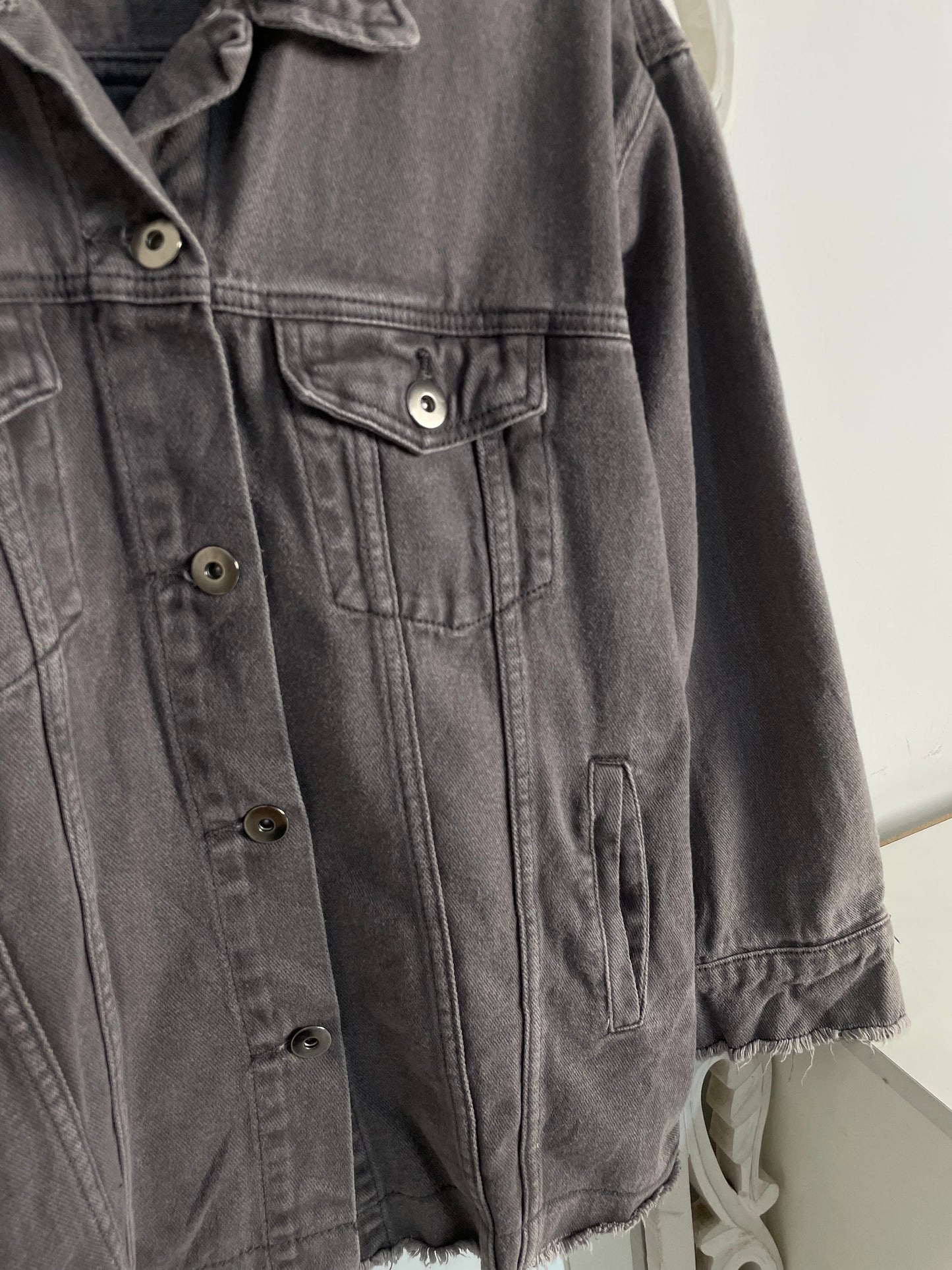 Vintage Denim Jacket-Chest 46