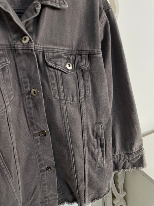 Vintage Denim Jacket-Chest 46