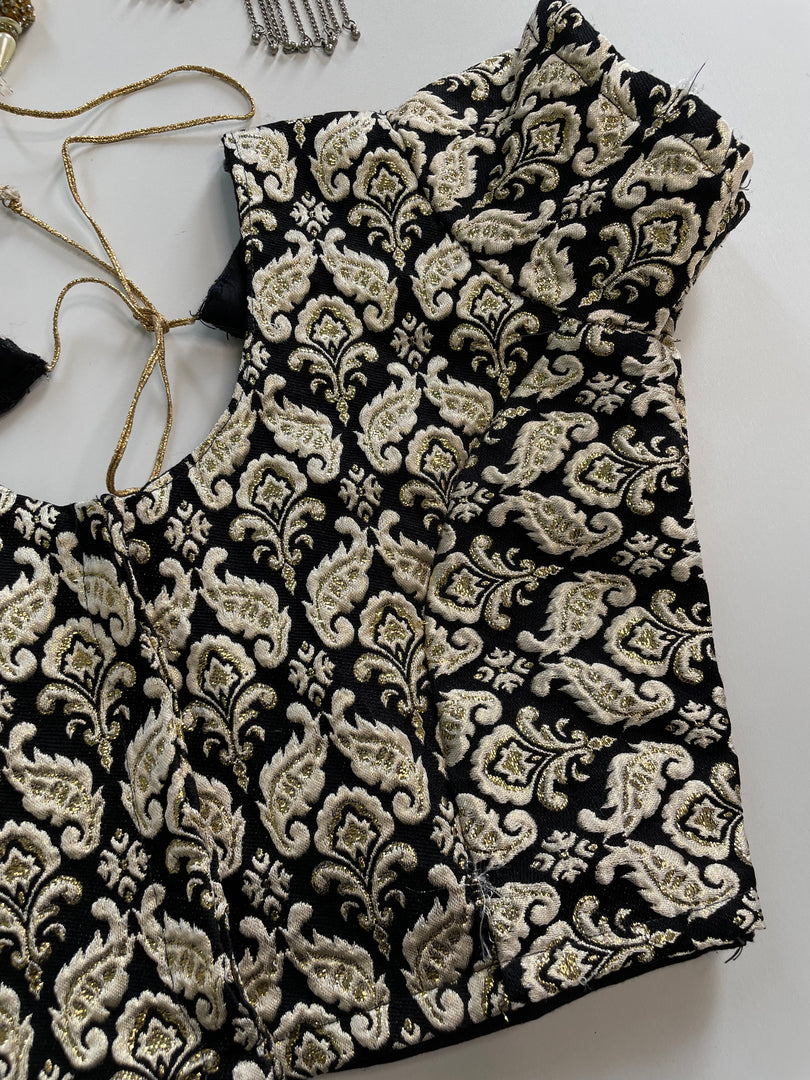 Jacquard Kurti-Bust 30