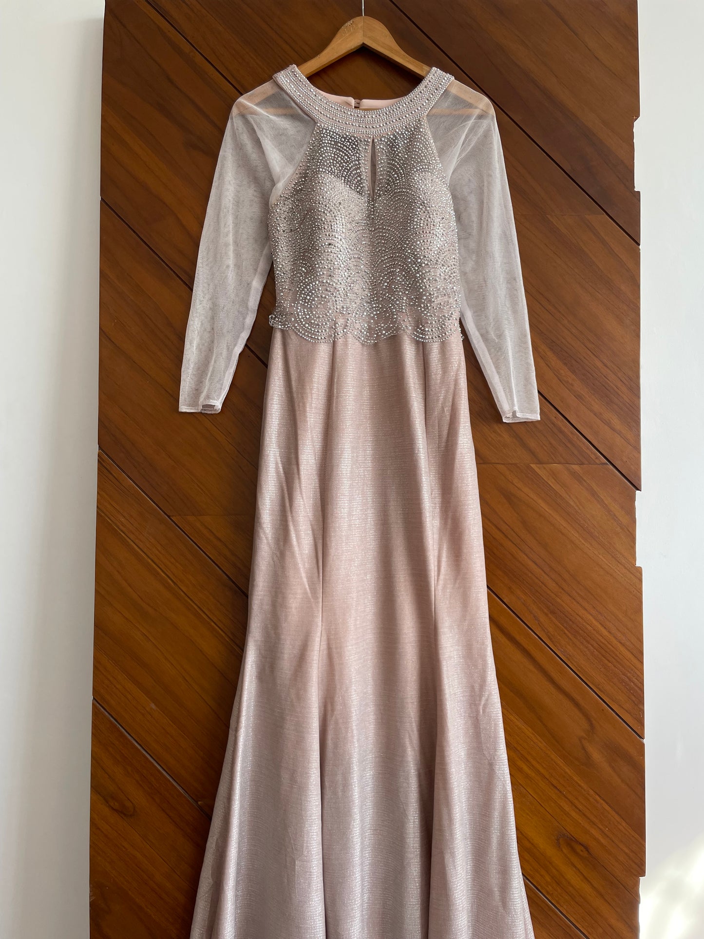 Peack Embellished Dress-Bust 34