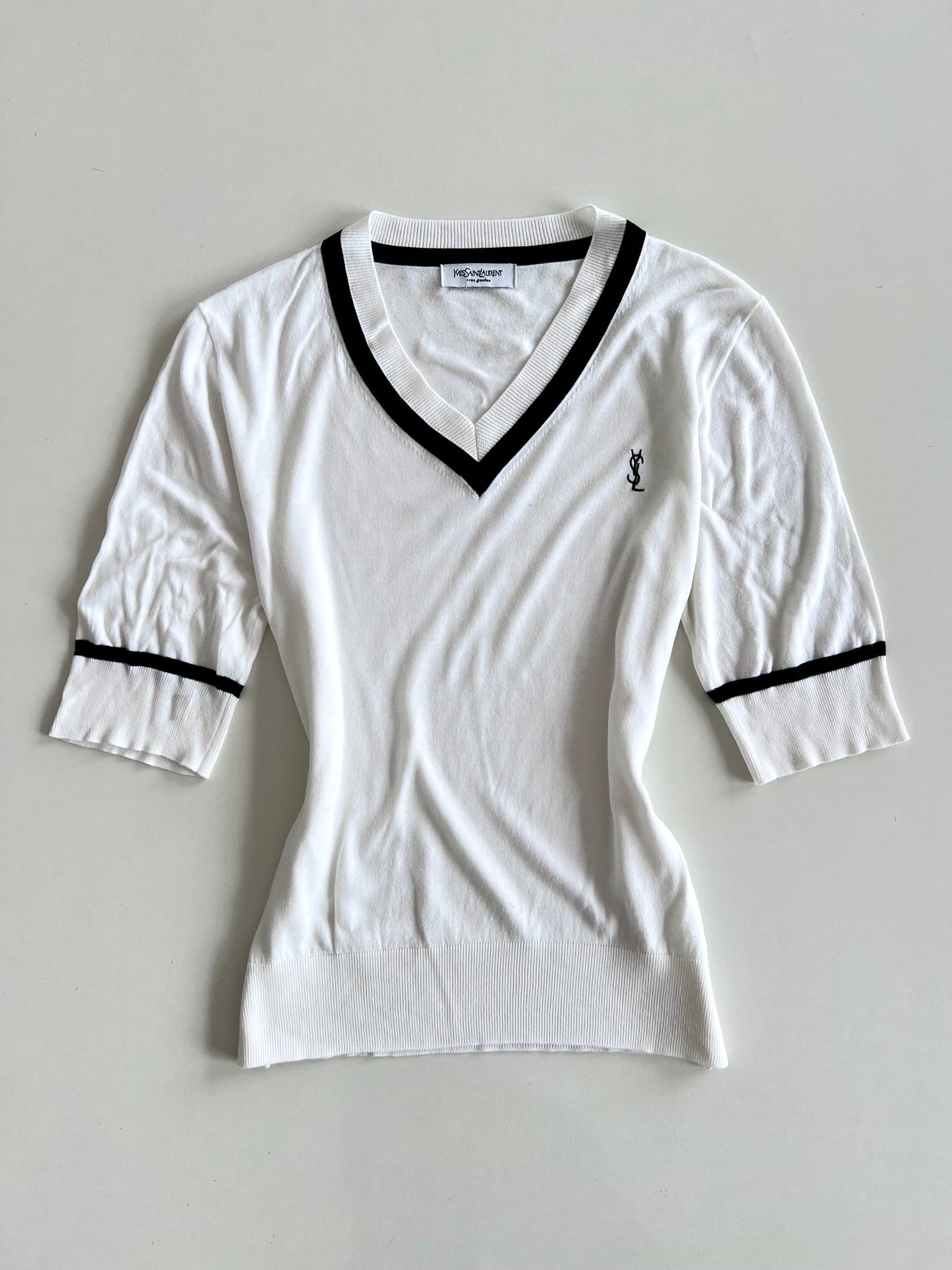 YvesSaintLaurent Vintage Tshirt-Bust 40