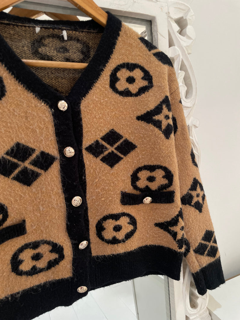 Chunky Pinterest Sweater-Bust 34