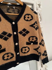 Chunky Pinterest Sweater-Bust 34