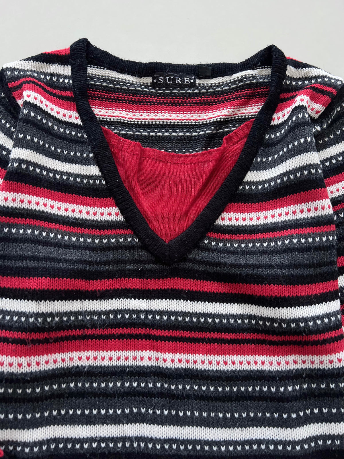 Sure Vintage Embroidered Sweater-Bust 44