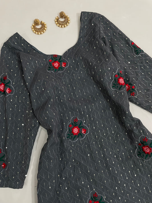 Sequin Embroidered Kurta-Bust 40