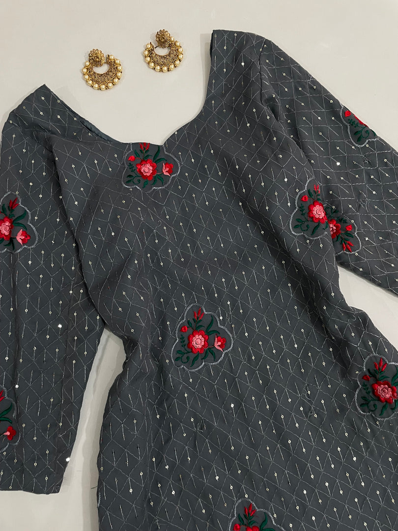 Sequin Embroidered Kurta-Bust 40