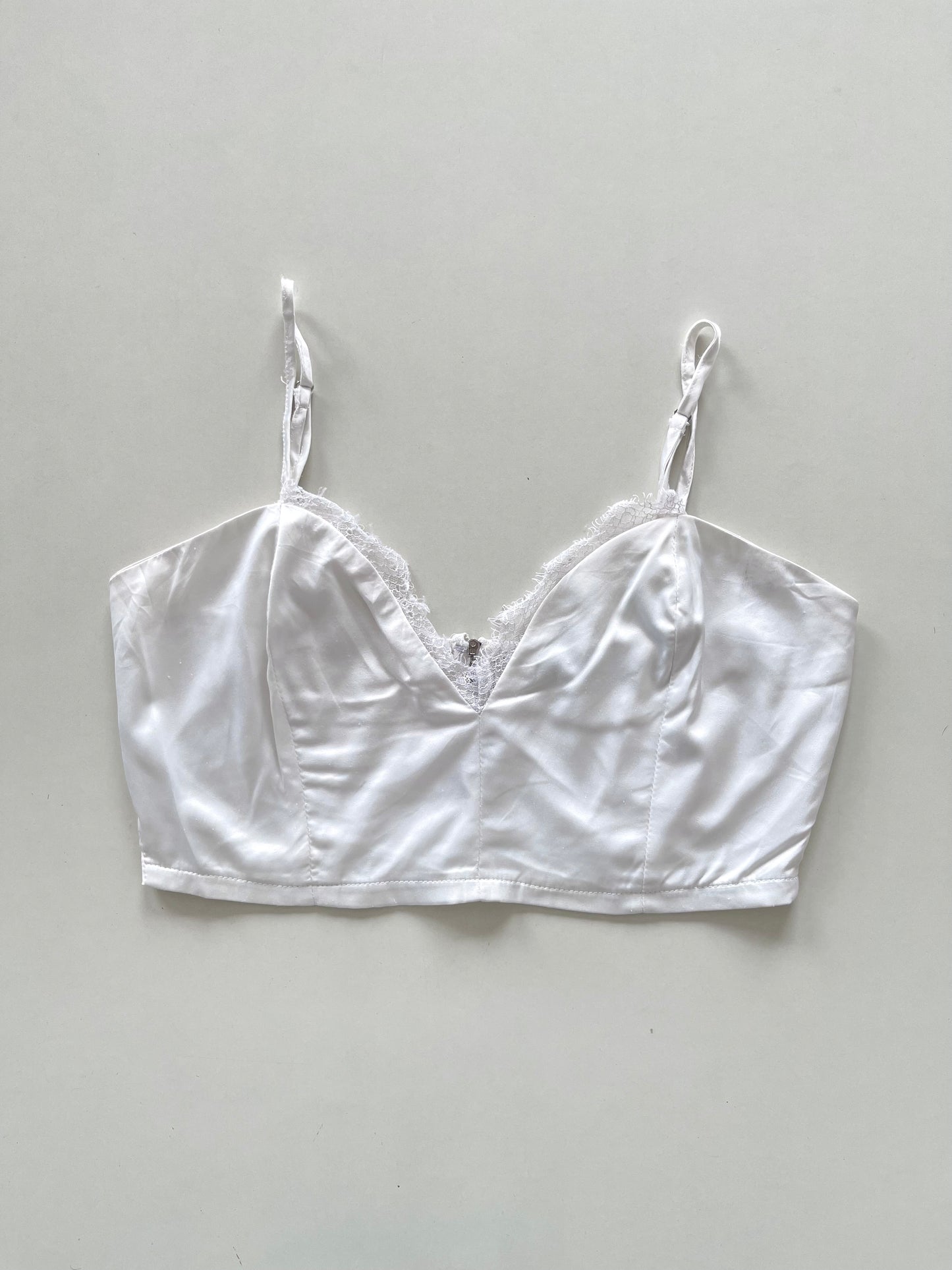 I Saw It First Top-Bust 40 to 42