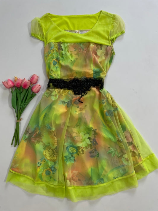 Dress-Bust 32