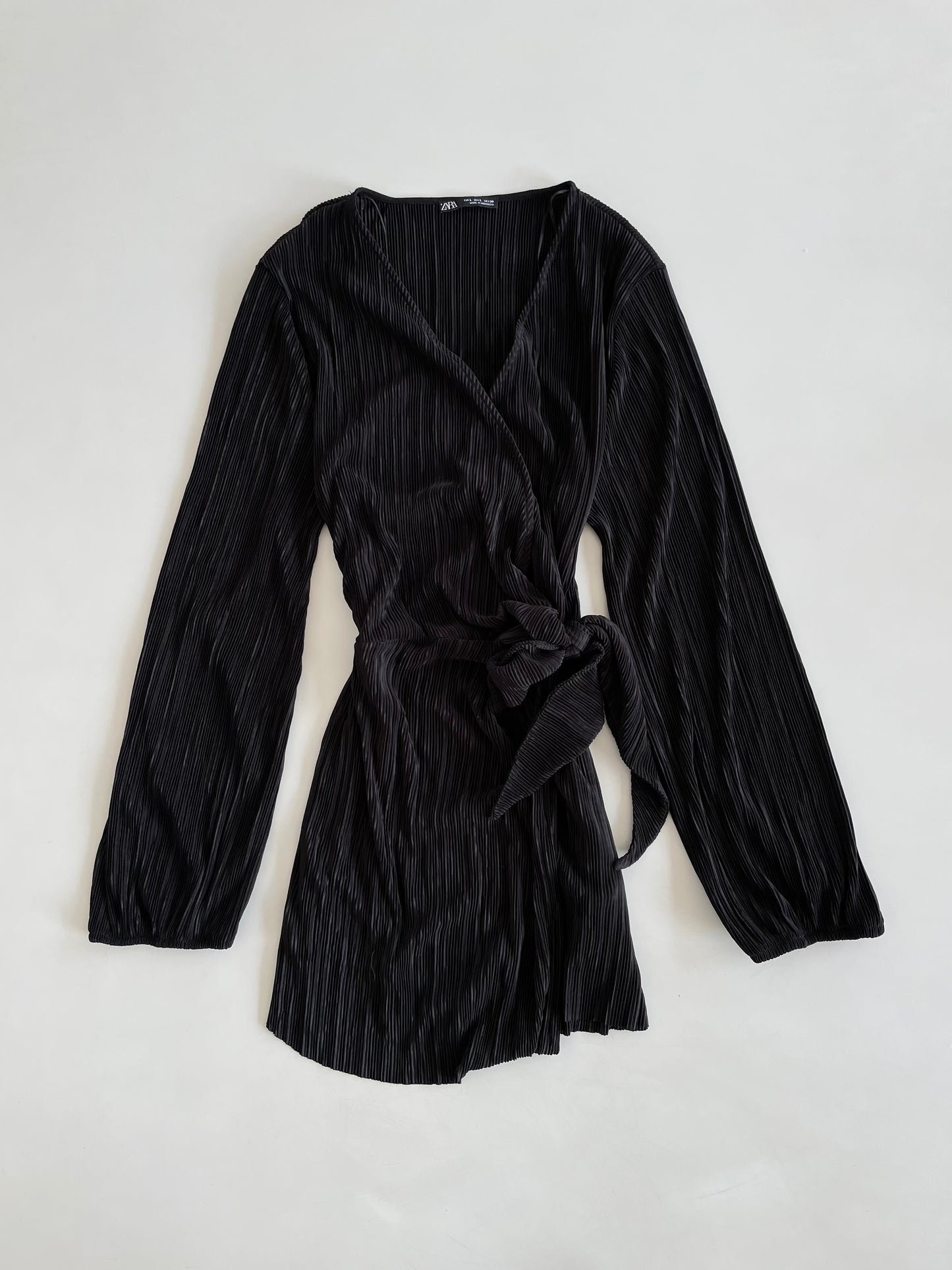 Zara Dress-Bust 40 to 42