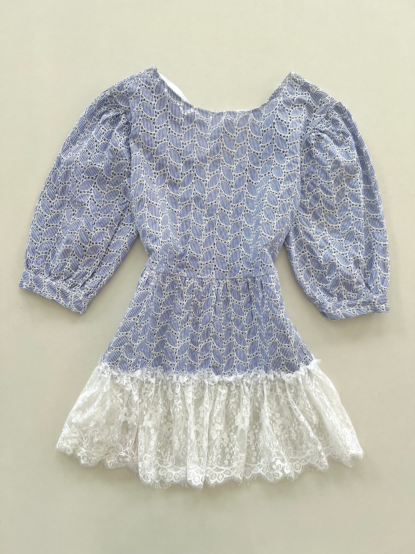 Eyelet Lace Top-Bust 36