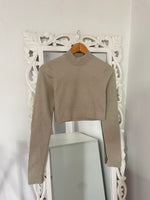 Load image into Gallery viewer, Pre Winter Top-Bust 28 to 32
