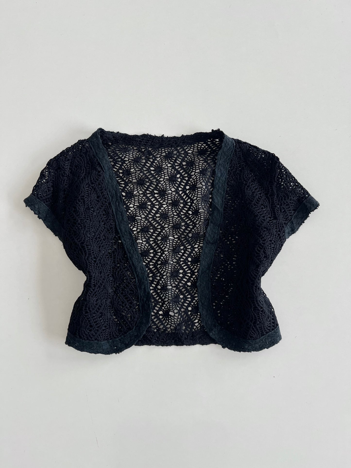 Sheer Vintage Shrug-Bust 38