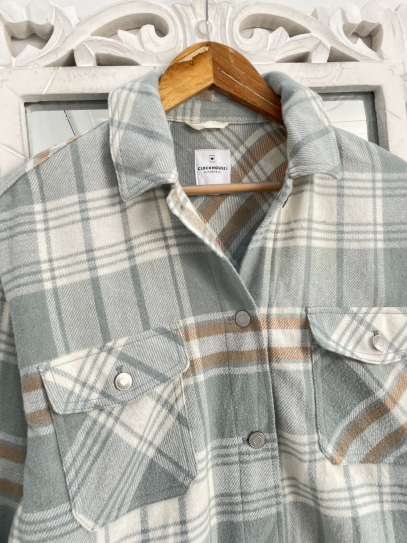 Clockhouse Super Thick Shacket-Chest 42