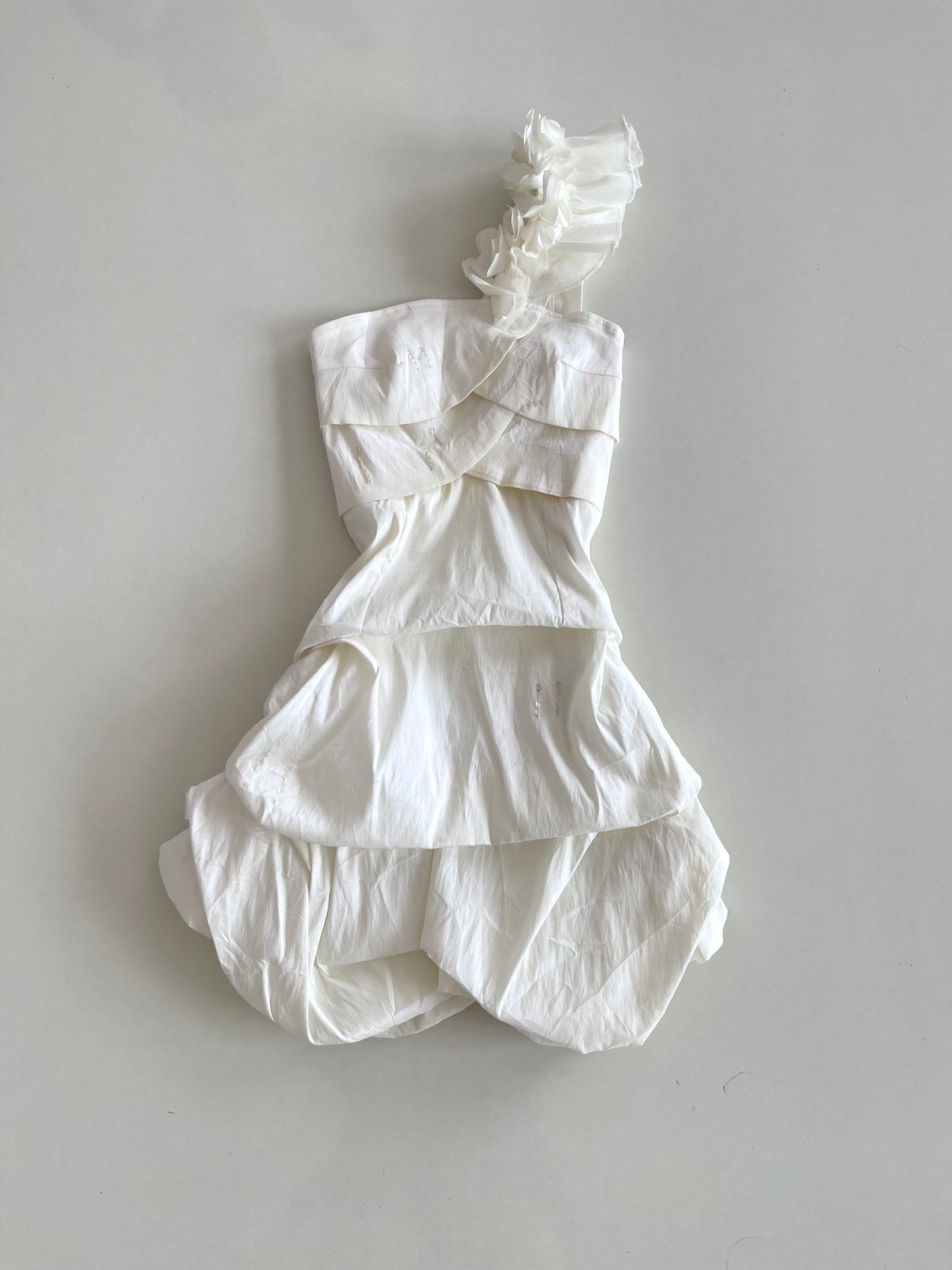 Vintage White Dress-Bust 28