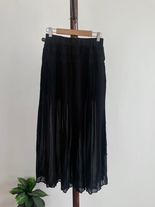 Black Skirt With Inbuilt Shorts-Waist 24 to 30