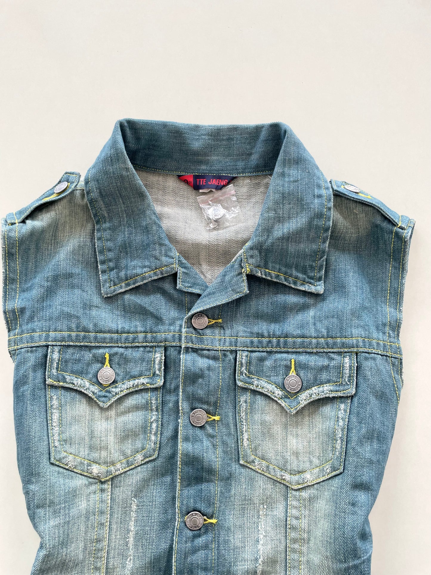 Denim Vest-Chest 40