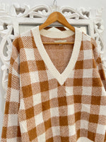 Load image into Gallery viewer, Loft Chunky Pinterest Sweater-Bust 42