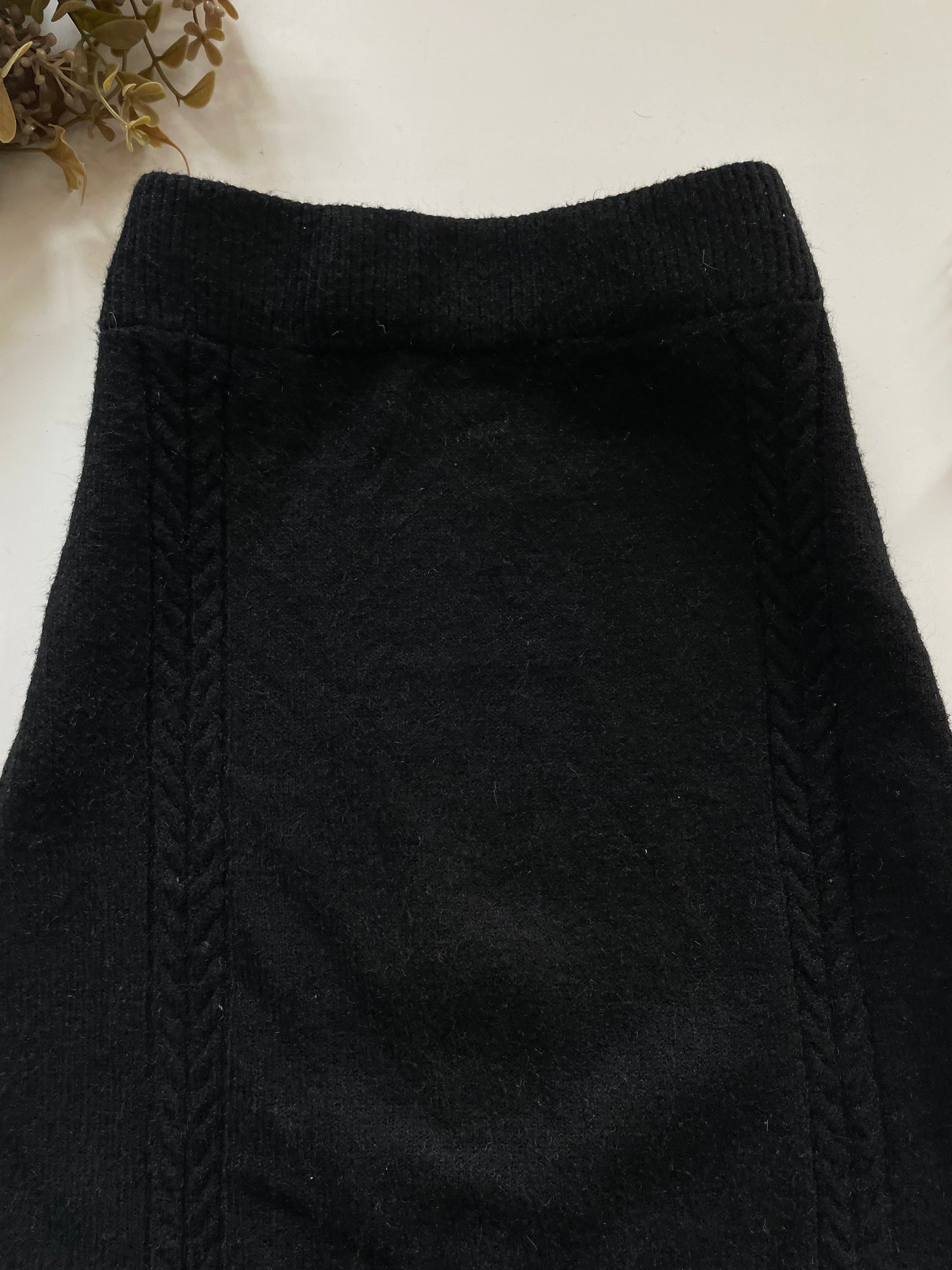 Warm Tweed Skirt-Waist 28 to 32