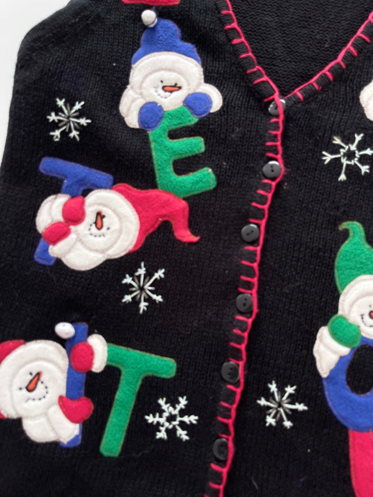 White Stag Embroidered Christmas Vest Sweater-Bust 40