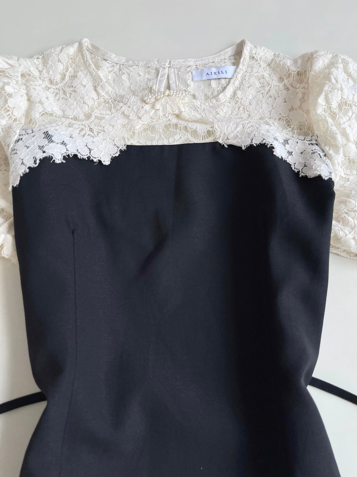 Aixili Lace Dress-Bust 36