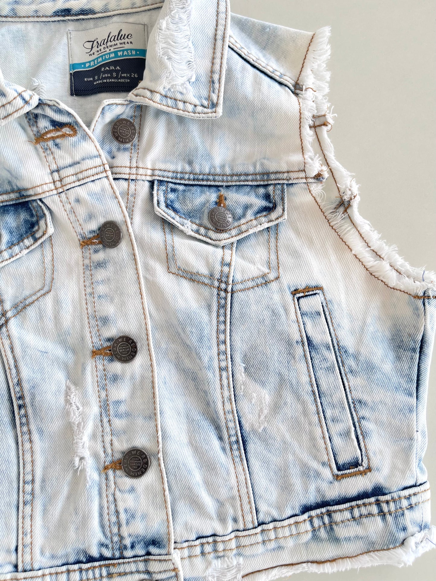 Zara Denim Jacket-Bust 32