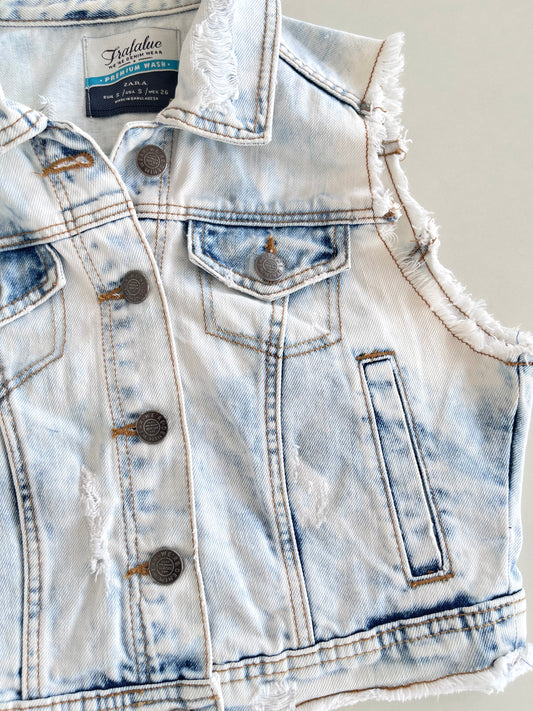 Zara Denim Jacket-Bust 32