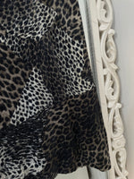 Load image into Gallery viewer, Vintage Warm Skirt-Waist 28