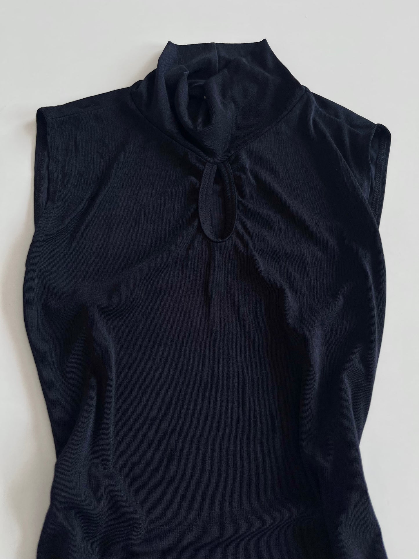 Susan Lawrence Cutout Top-Bust 36 to 38