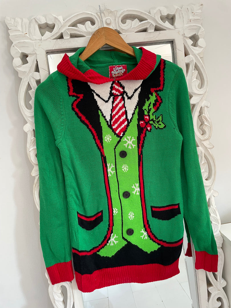 Christmas Sweater-Chest 32