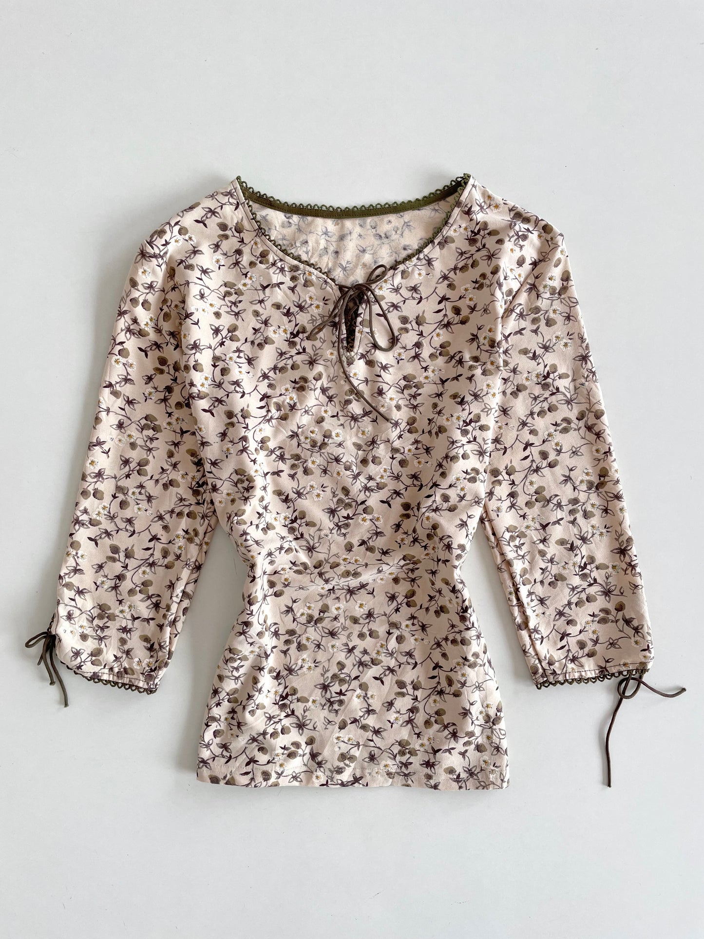 Vintage Floral Top-Bust 34 to 38