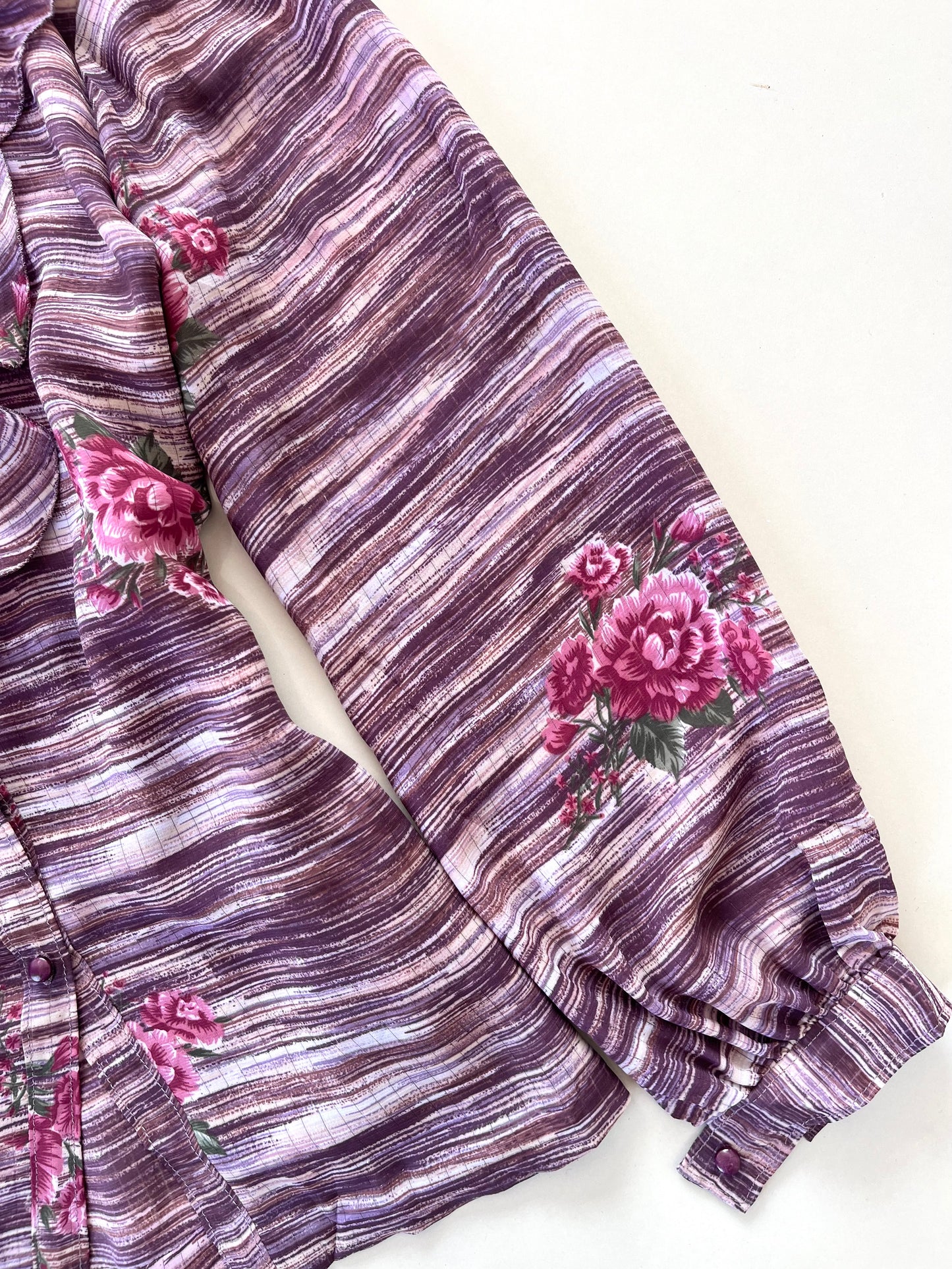 Vintage Ruffle Top-Bust 40