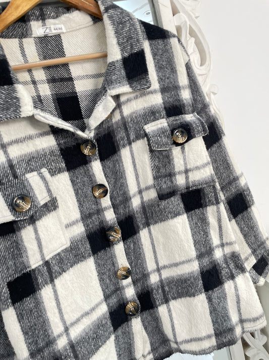 Super Thick Shacket-Chest 50