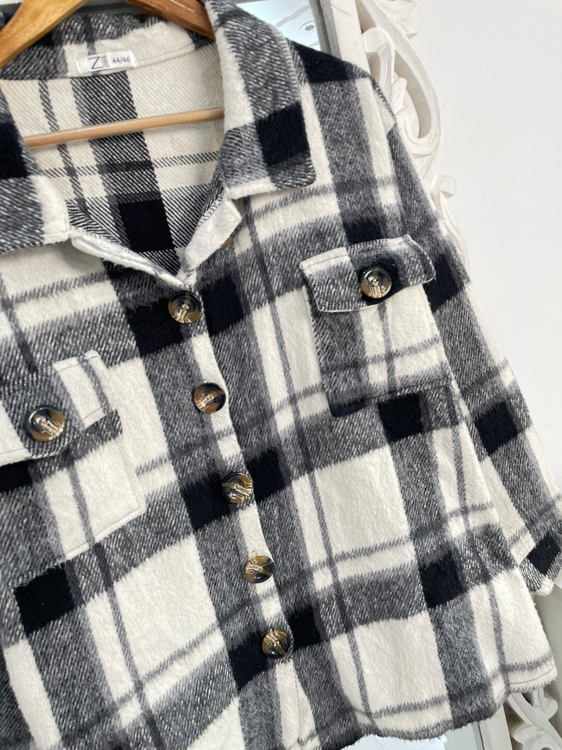 Super Thick Shacket-Chest 50