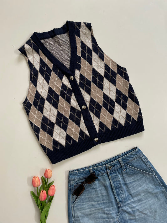 ARGYLE SWEATER VEST - BUST 36 to 40