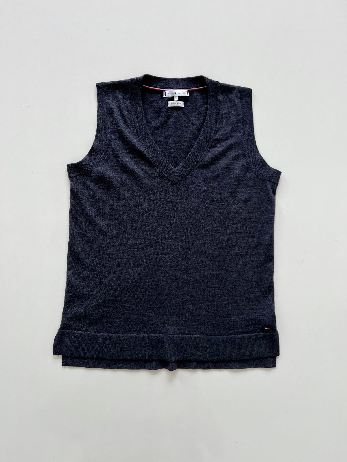 Tommy Hilfiger Luxury Wool Vintage Vest-Bust 38