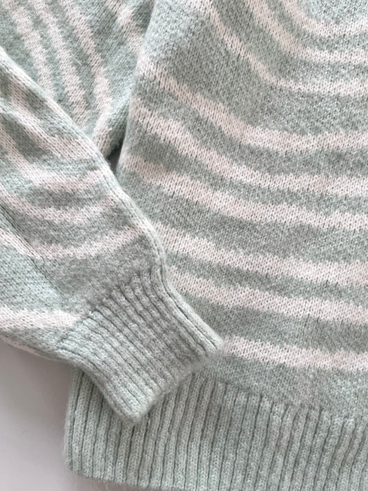 Zara Chunky Pinterest Sweater-Bust 38