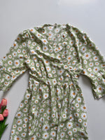 Load image into Gallery viewer, BABY GREEN FLORAL DRESS - BUST 36 TO 38
