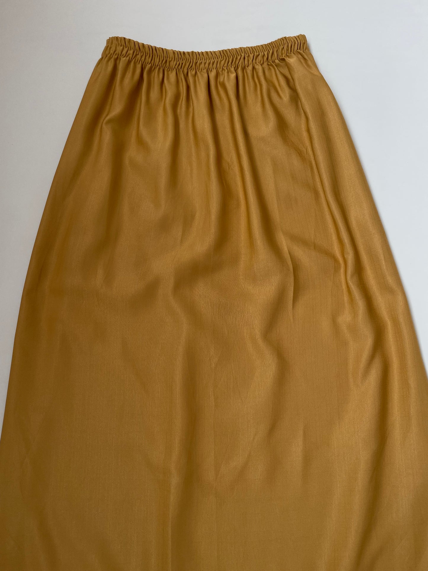 Vintage Long Skirt-Waist 26 to 32