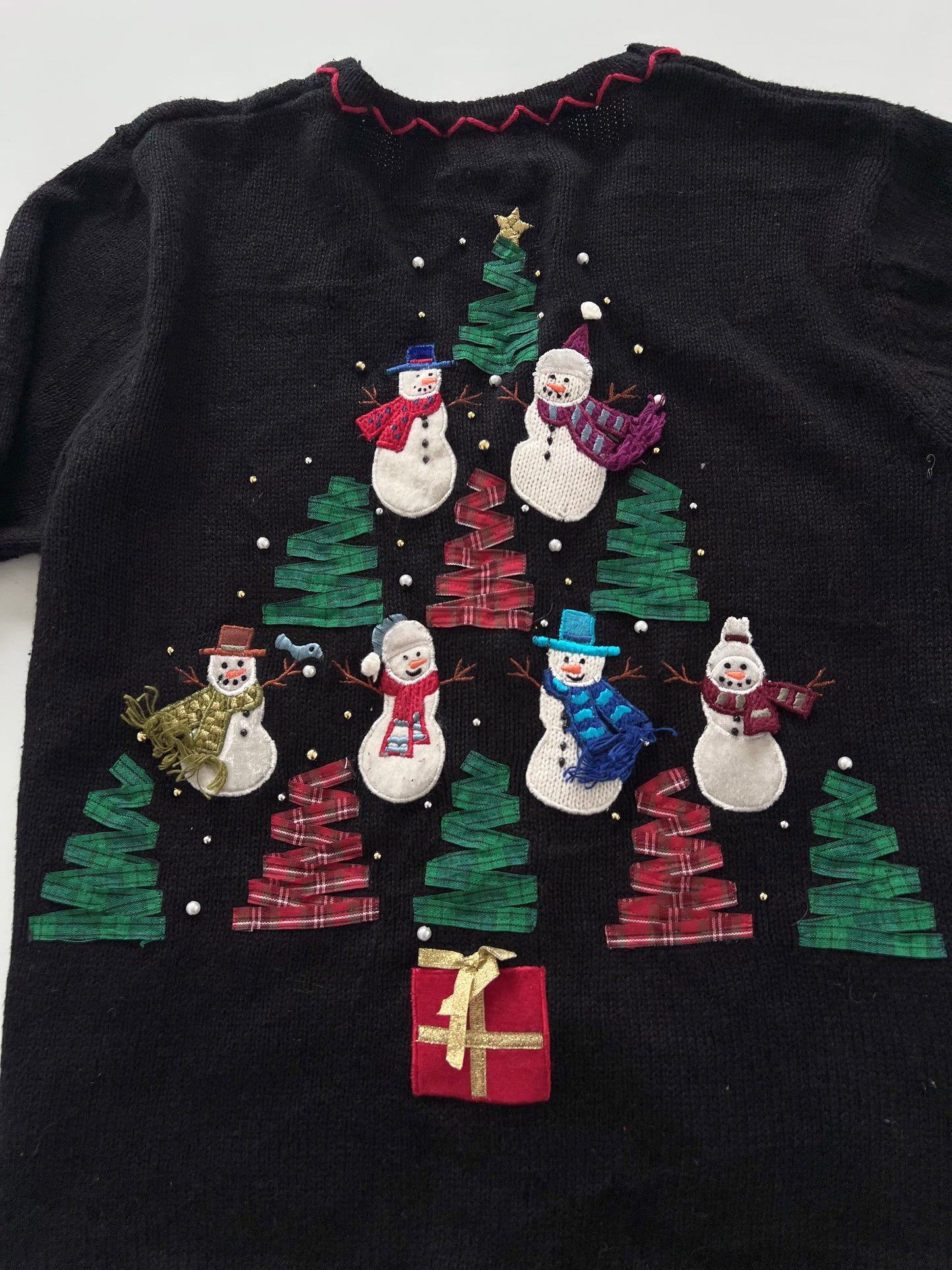 Studio Christmas Sweater-Bust 42