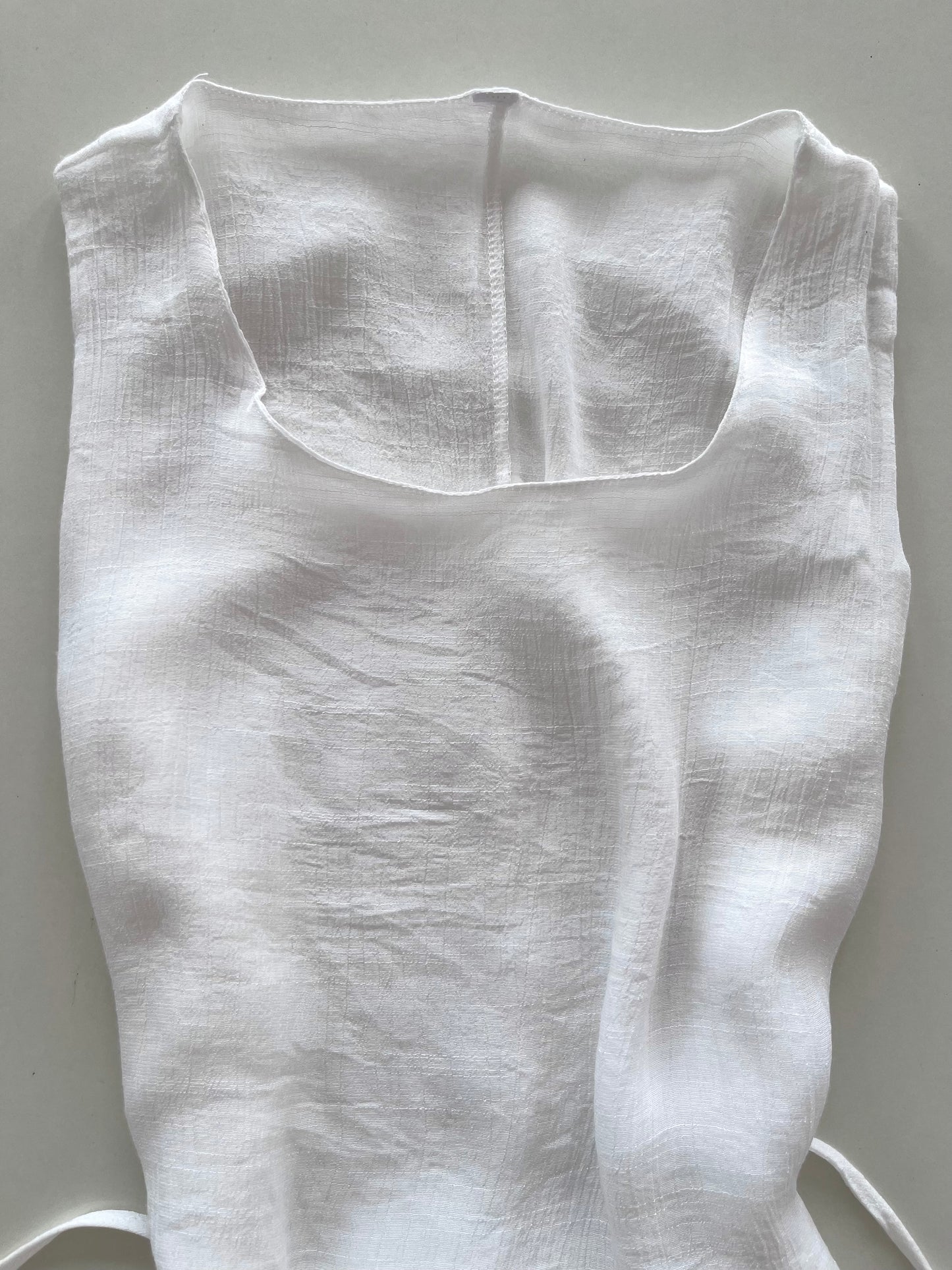Swan White Dress-Bust 40