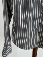 Load image into Gallery viewer, Tommy Hilfiger Vintage Shirt-Bust 34 to 36
