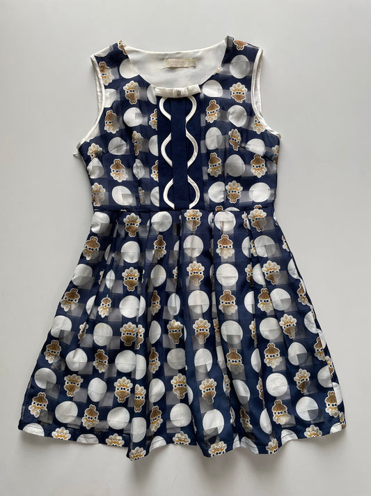 Dress-Bust 34