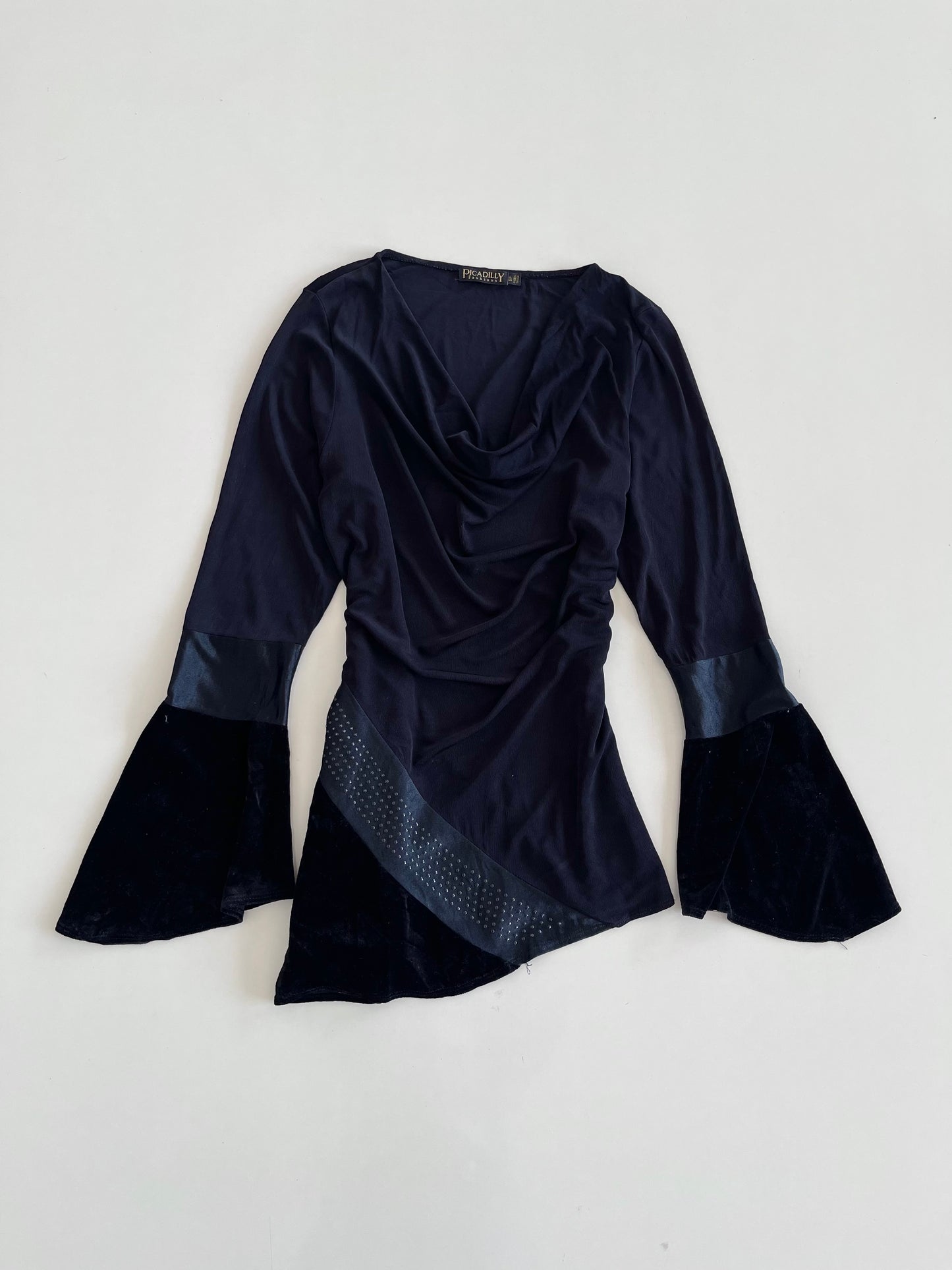 Picadilly Vintage Top-Bust 40 to 44