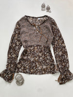 Load image into Gallery viewer, Sheer Kurti-Bust 36
